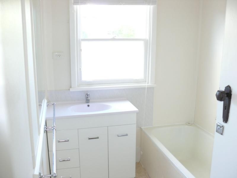 81 Wellington Street, Deniliquin NSW 2710