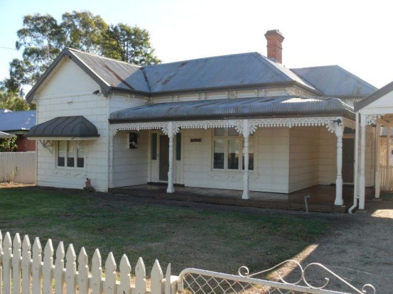 101 Edward Street, Deniliquin NSW 2710