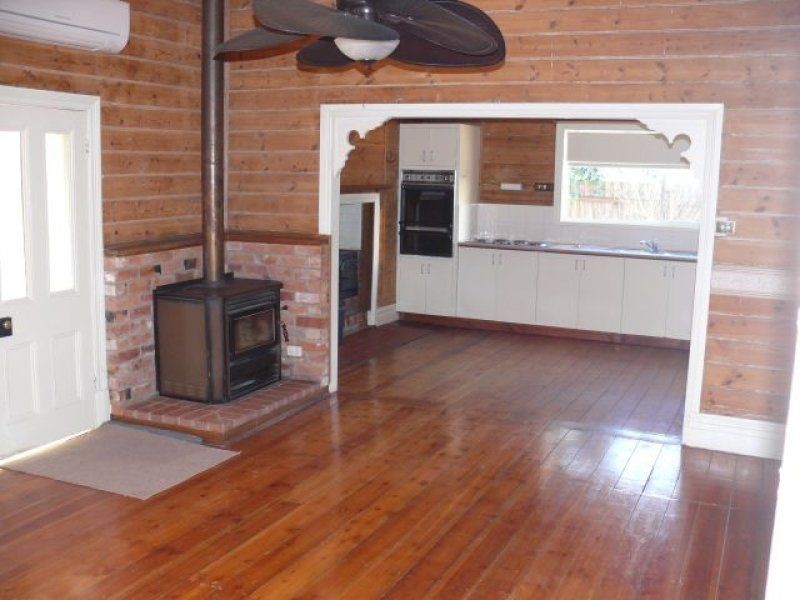101 Edward Street, Deniliquin NSW 2710