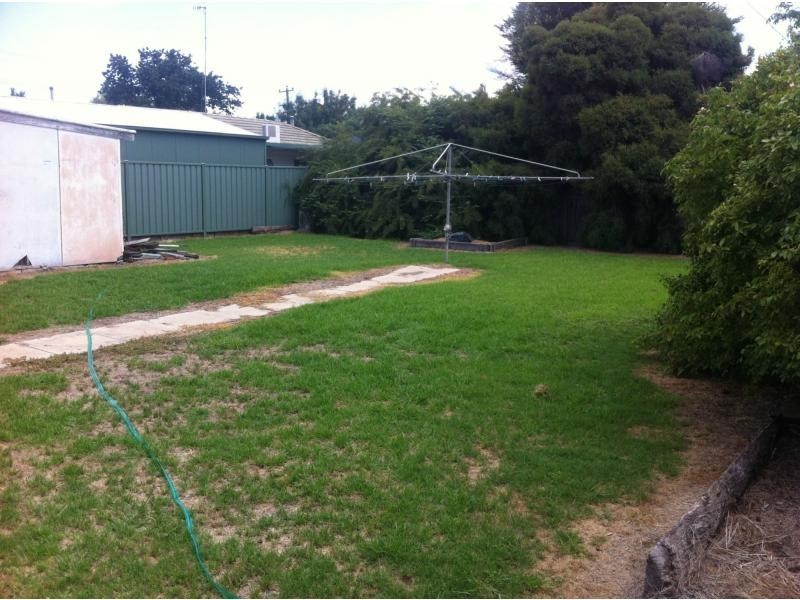 470 George Street, Deniliquin NSW 2710