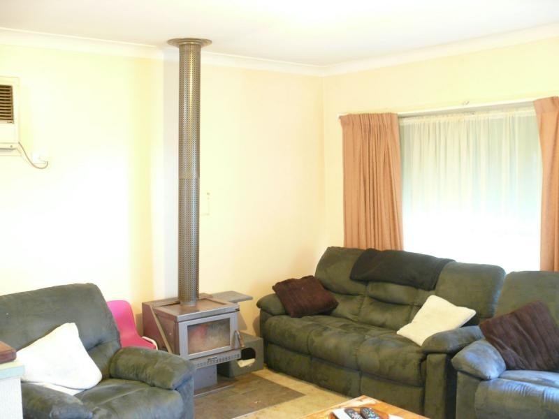 94 Butler Street, Deniliquin NSW 2710