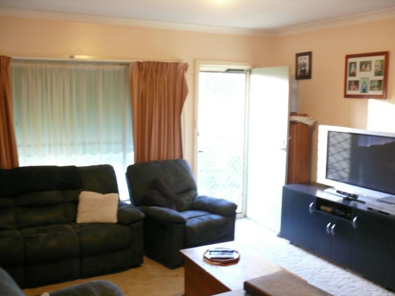 94 Butler Street, Deniliquin NSW 2710