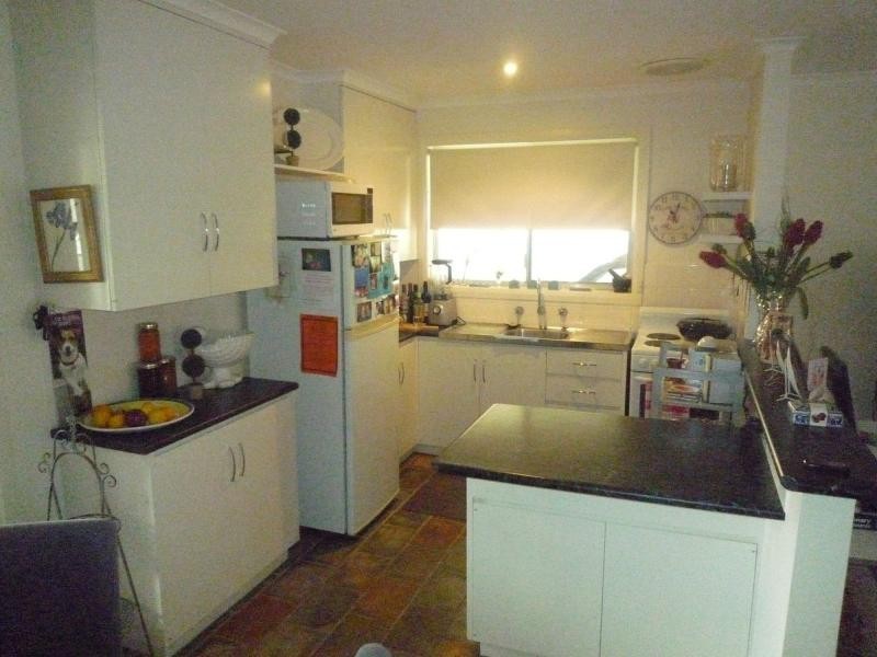 367 Sloane Street, Deniliquin NSW 2710