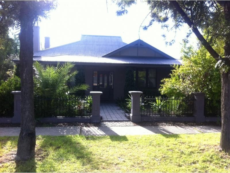 351 Henry Street, Deniliquin NSW 2710