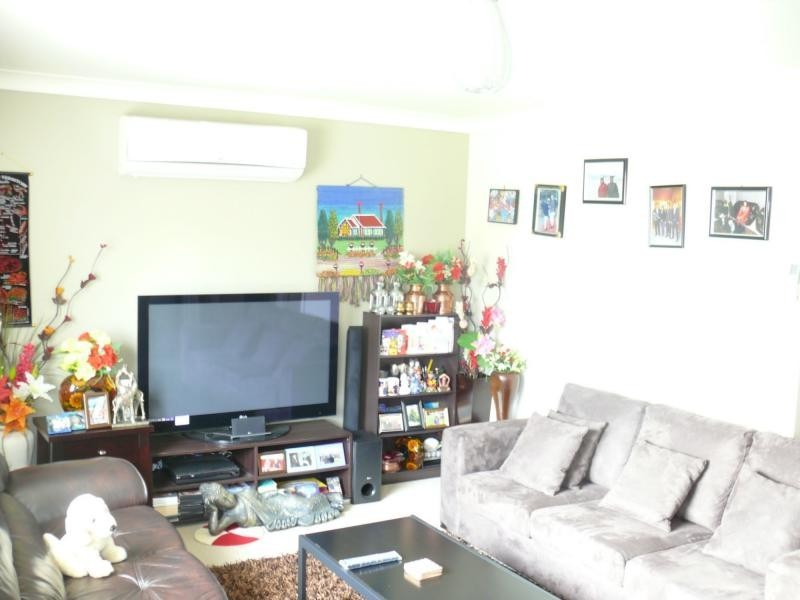 76 Butler Street, Deniliquin NSW 2710