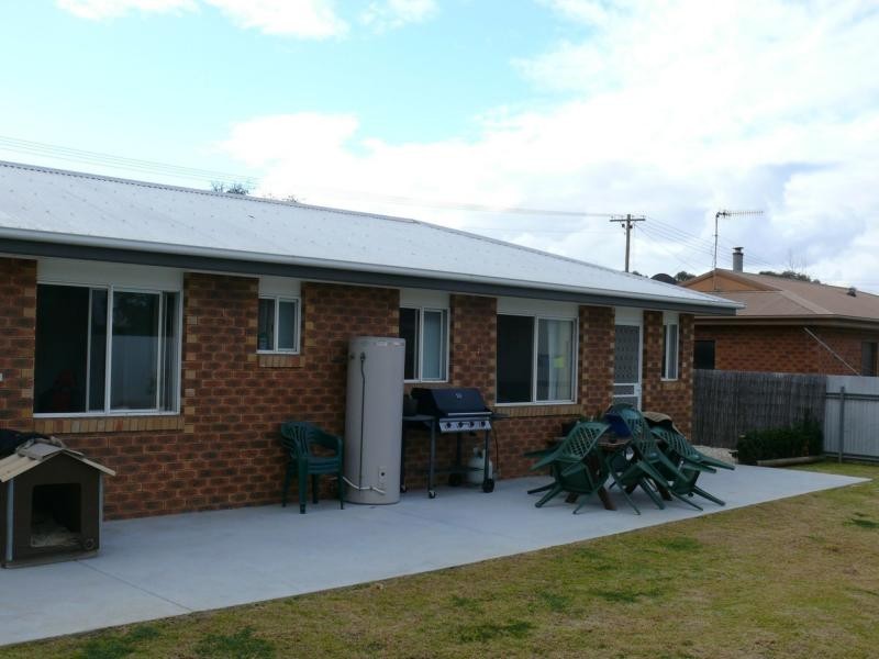 118 Wyatt Street, Deniliquin NSW 2710