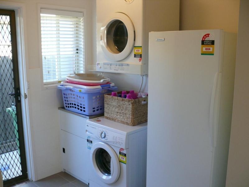 61 Burton Street, Deniliquin NSW 2710