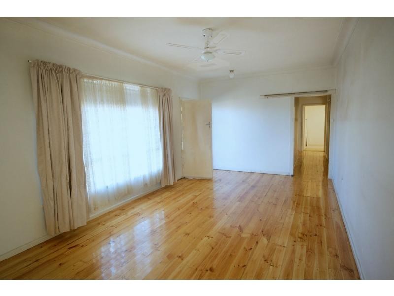 443 Wood Street, Deniliquin NSW 2710