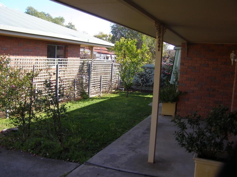 3/407 Cressy Street, Deniliquin NSW 2710