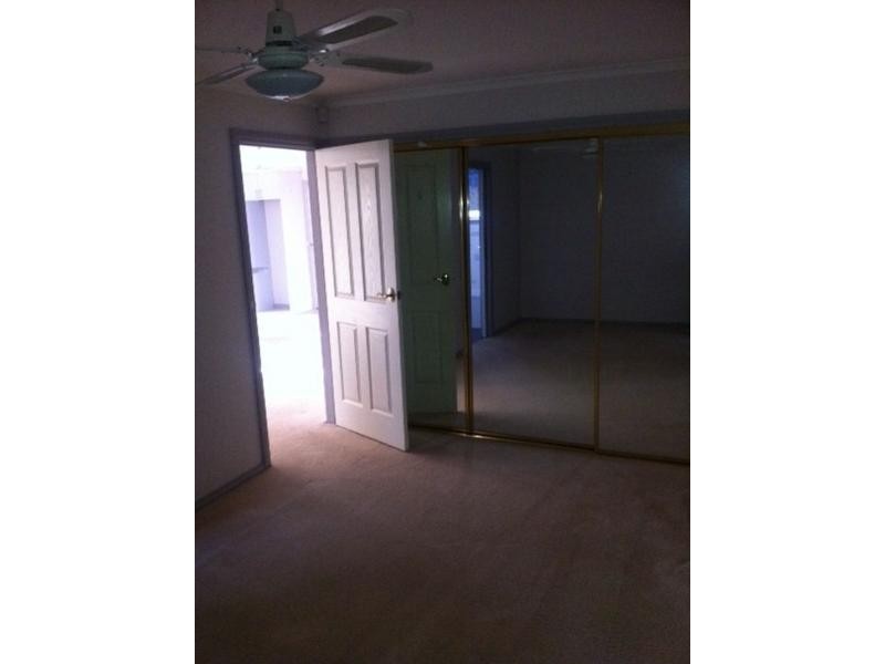 3/407 Cressy Street, Deniliquin NSW 2710