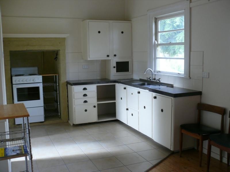 93 Russell Street, Deniliquin NSW 2710