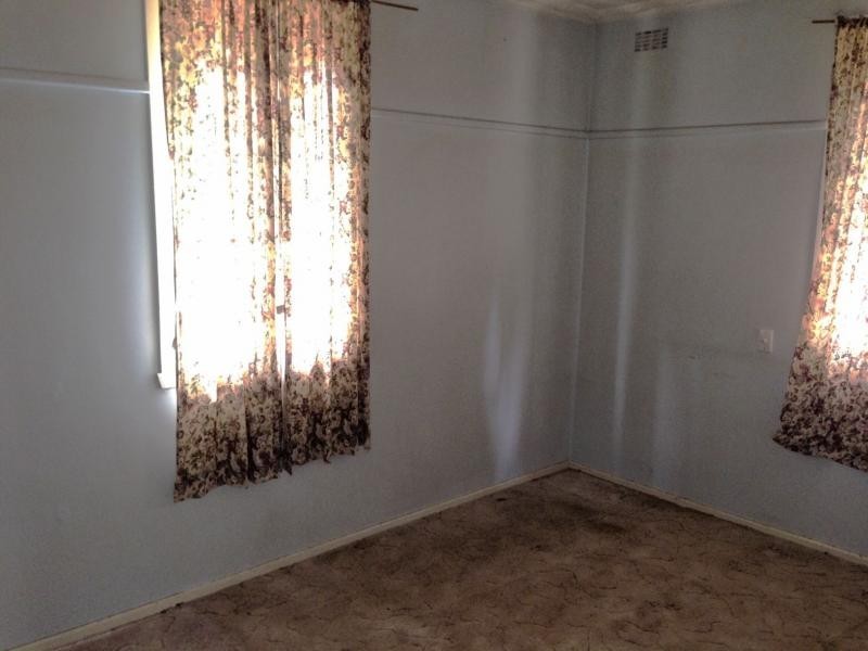 109 Crispe Street, Deniliquin NSW 2710