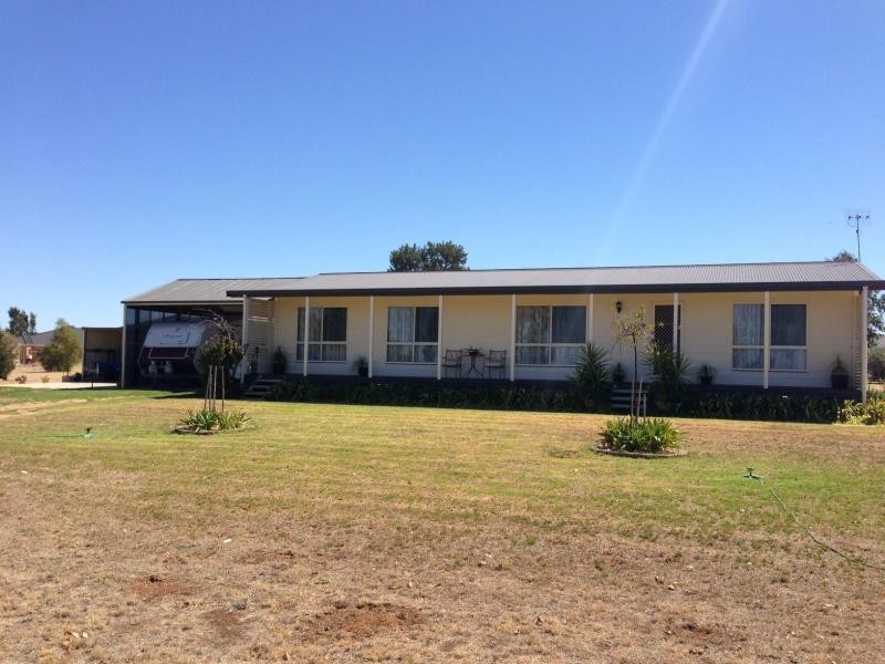 19 Mulumbah Street, Mulumbah Estate, Deniliquin NSW 2710