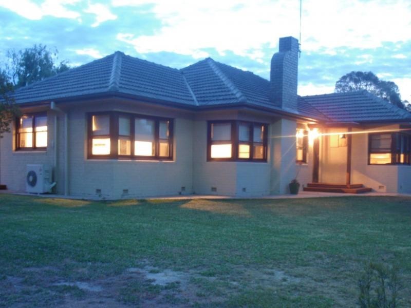 68-70 Brunel Street, Great Western VIC 3377