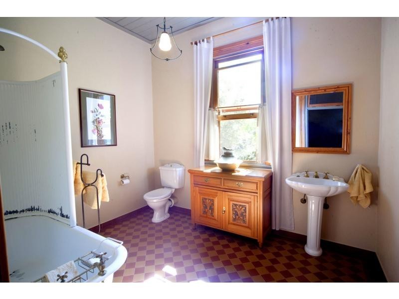 71 Edwardes Street, Deniliquin NSW 2710
