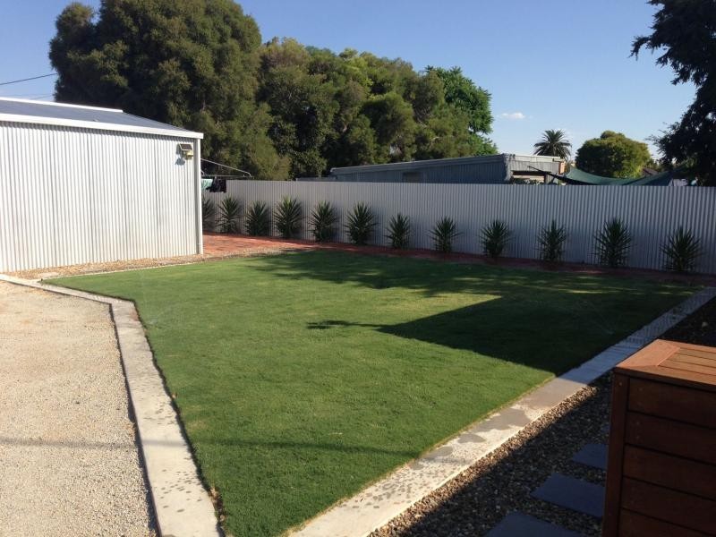 96 Macauley Street, Deniliquin NSW 2710