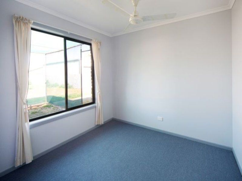 114 Wyatt Street, Deniliquin NSW 2710