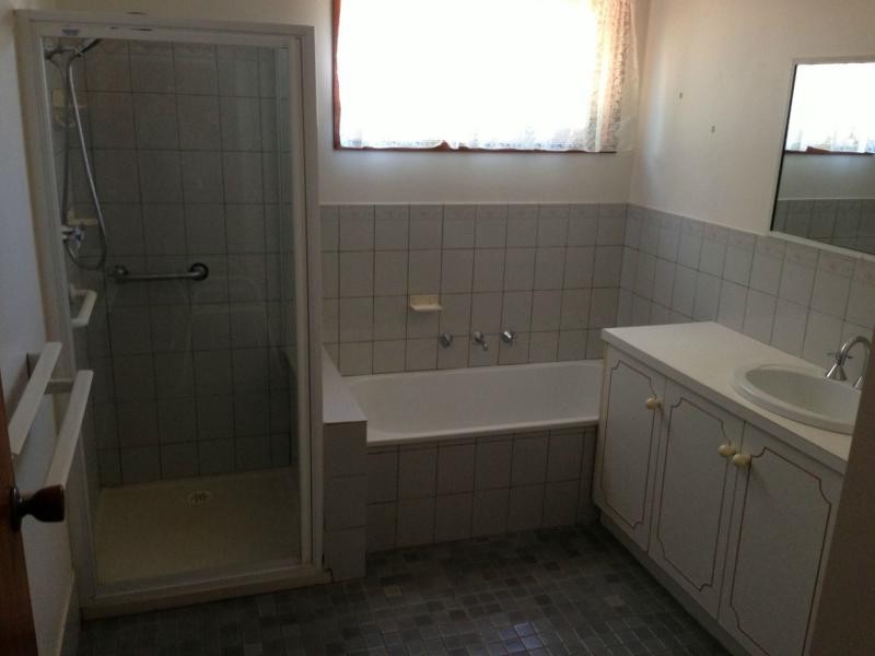 Unit 2/348 Wood Street, Deniliquin NSW 2710