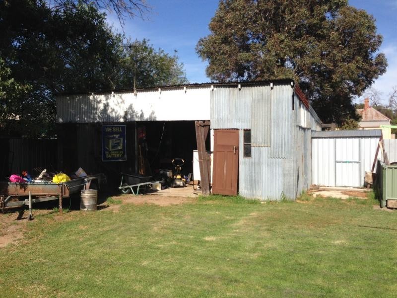 430 George Street, Deniliquin NSW 2710