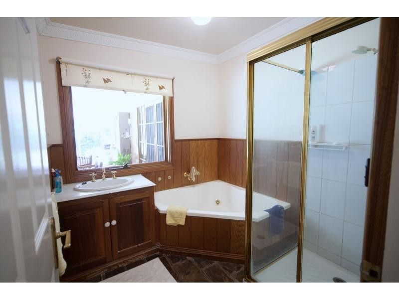 188 River Street, Deniliquin NSW 2710