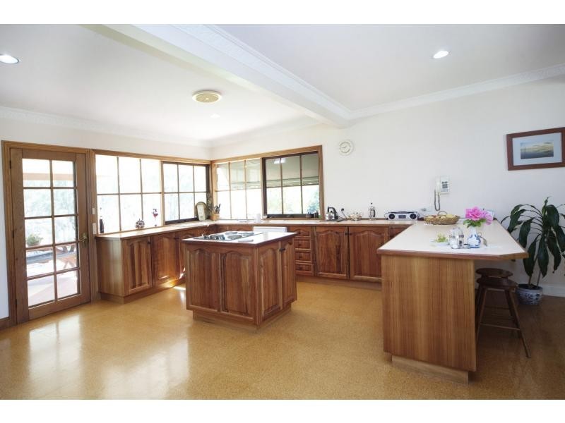 188 River Street, Deniliquin NSW 2710