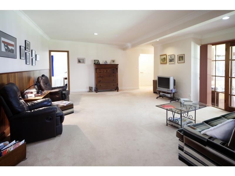 188 River Street, Deniliquin NSW 2710