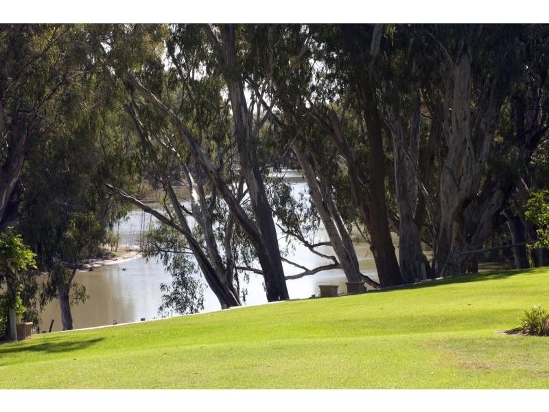 188 River Street, Deniliquin NSW 2710