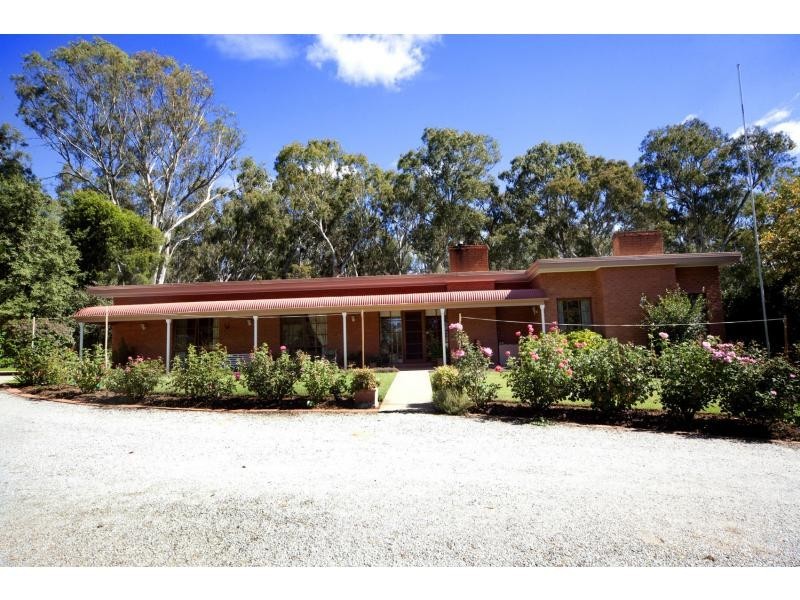 188 River Street, Deniliquin NSW 2710