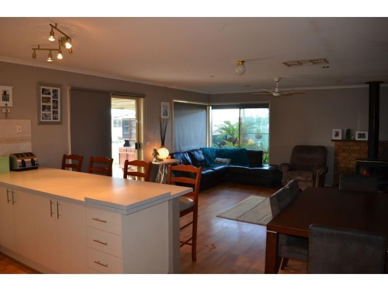 114 McCrabb Road, Deniliquin NSW 2710