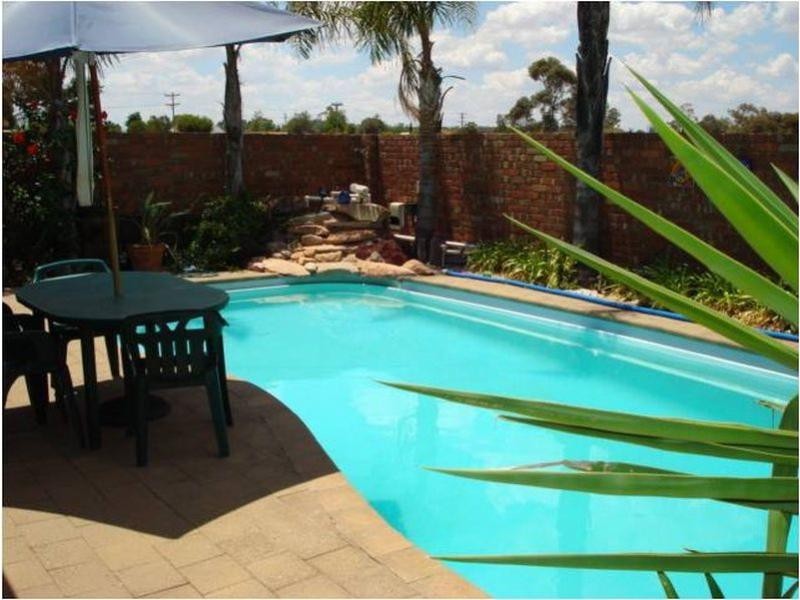 167 Faulkner Street, Deniliquin NSW 2710