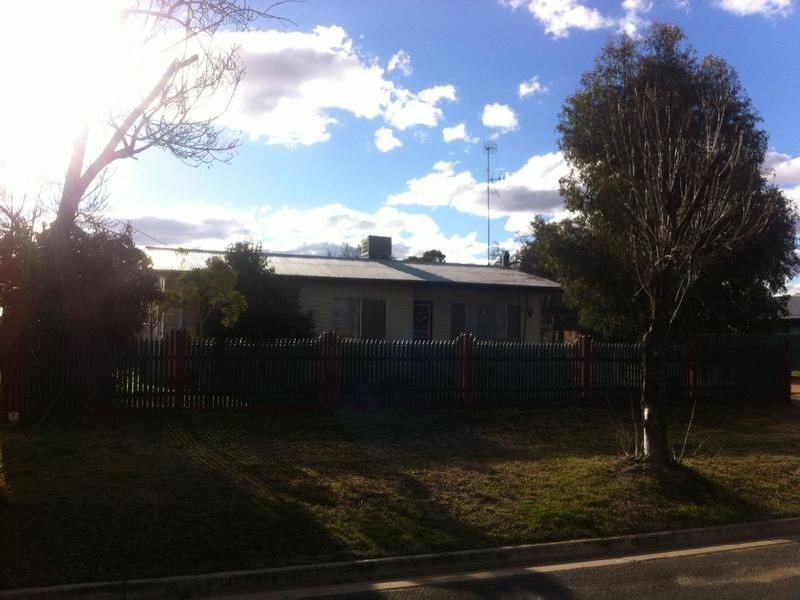 129-131 Fowler Street, Deniliquin NSW 2710