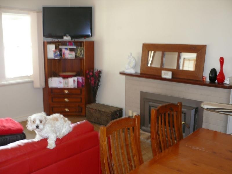 201 Wanderer Street, Deniliquin NSW 2710