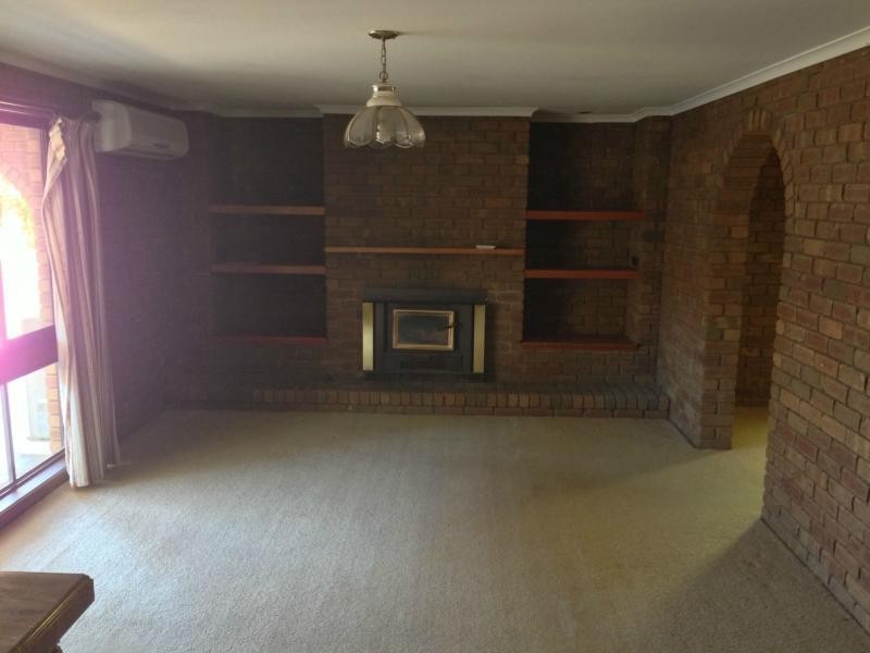 323 Jameson Street, Deniliquin NSW 2710