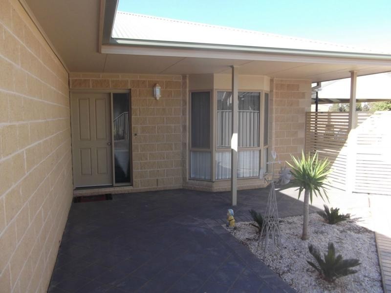 7 Thomas Court, Deniliquin NSW 2710