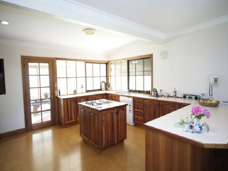 188 River Street, Deniliquin NSW 2710