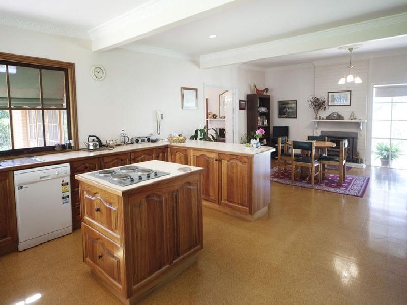 188 River Street, Deniliquin NSW 2710