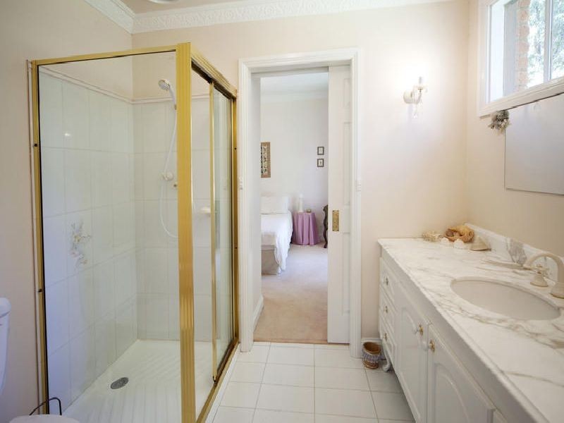 188 River Street, Deniliquin NSW 2710