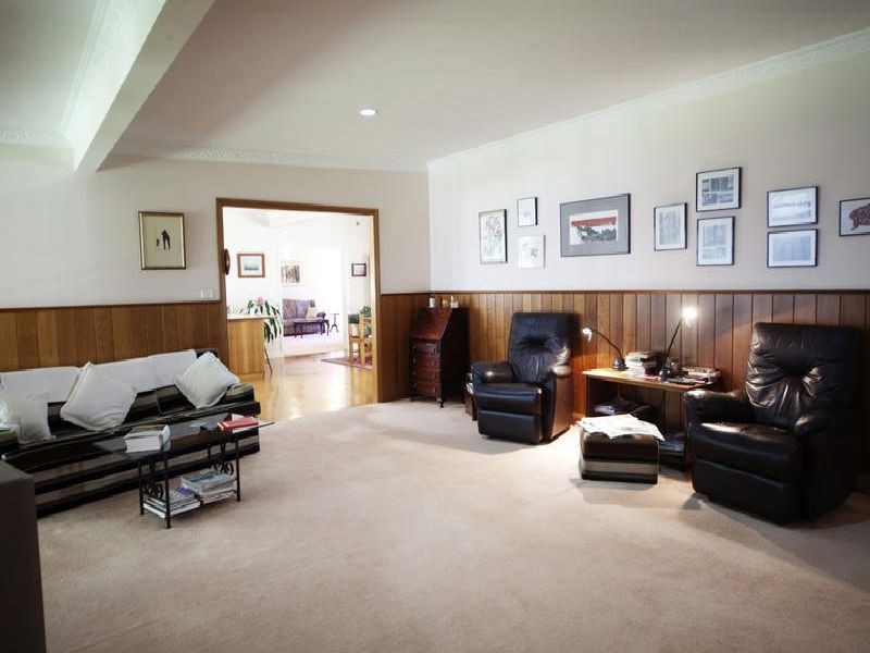 188 River Street, Deniliquin NSW 2710