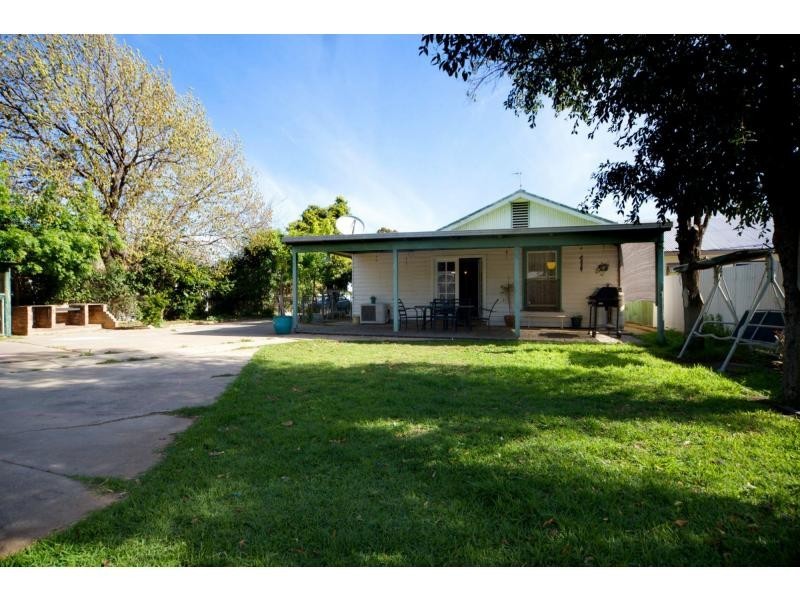 L345 Wood Street, Deniliquin NSW 2710