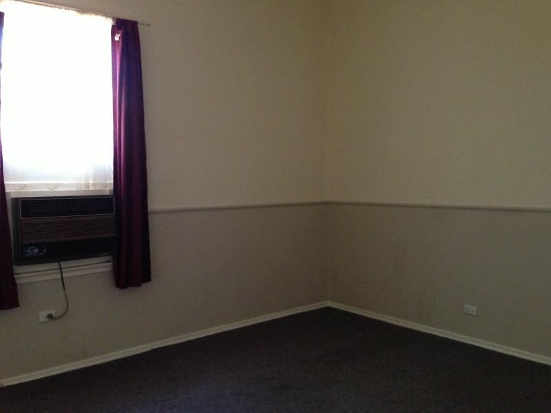 Unit 1/411 Sloane Street, Deniliquin NSW 2710