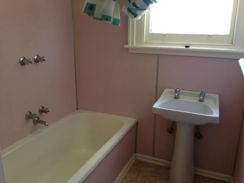 Unit 1/411 Sloane Street, Deniliquin NSW 2710