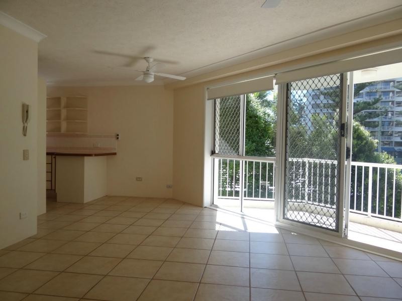 Unit 6/65 Old Burleigh Road, Surfers Paradise QLD 4217