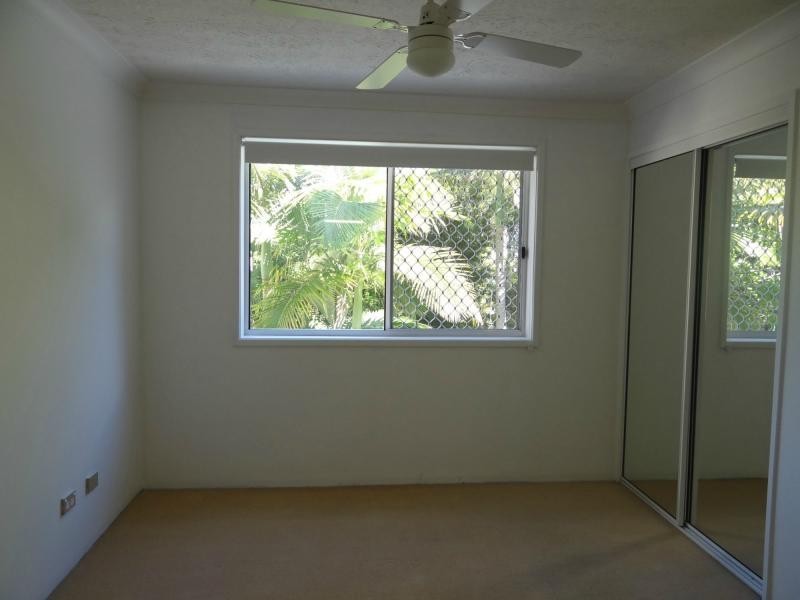 Unit 6/65 Old Burleigh Road, Surfers Paradise QLD 4217