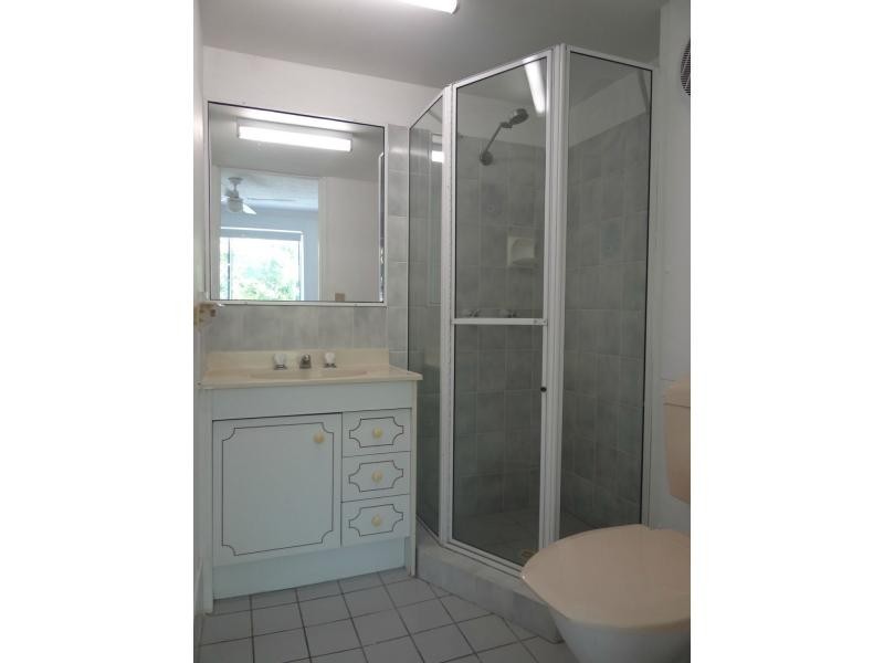 Unit 6/65 Old Burleigh Road, Surfers Paradise QLD 4217