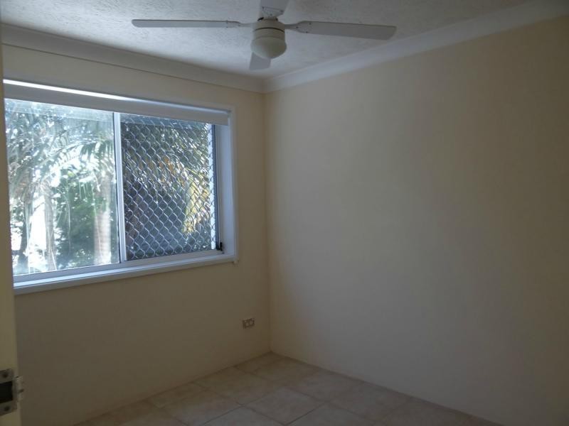 Unit 6/65 Old Burleigh Road, Surfers Paradise QLD 4217