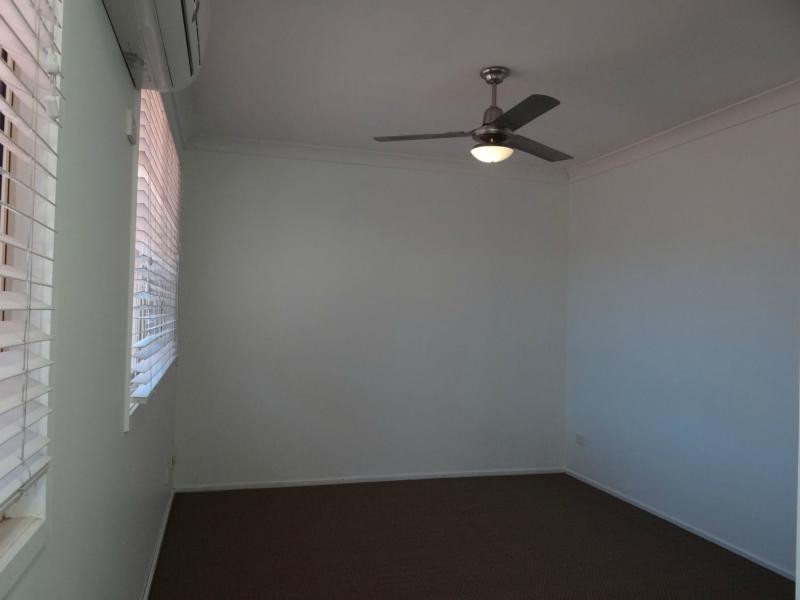 2/3 Teal Court, Burleigh Waters QLD 4220
