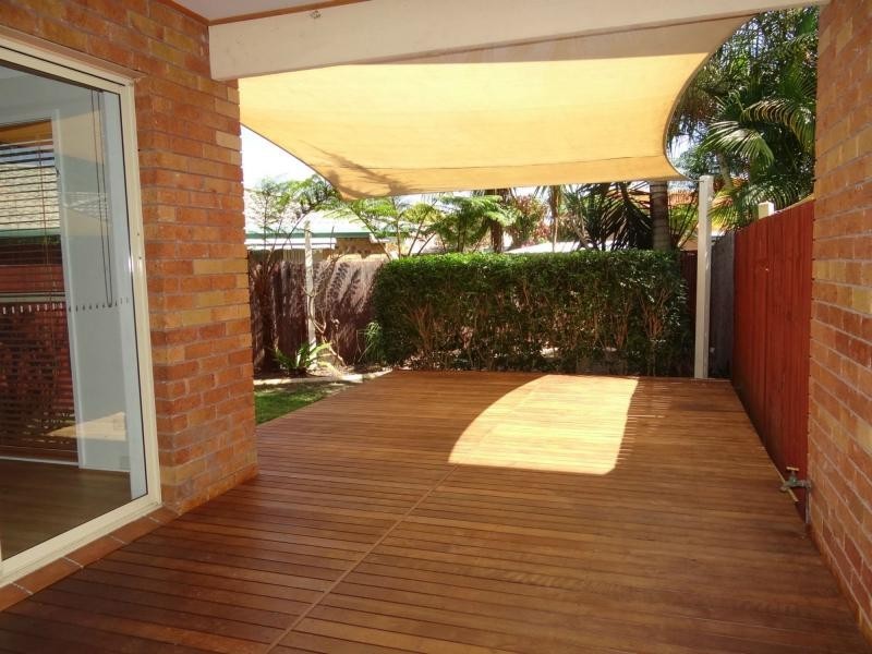 2/3 Teal Court, Burleigh Waters QLD 4220