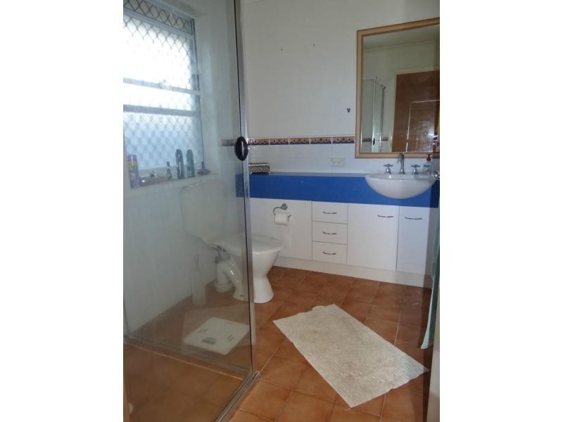 21 Seville Circuit, Burleigh Waters QLD 4220