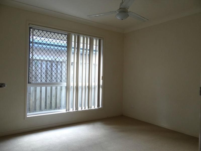 21 Seville Circuit, Burleigh Waters QLD 4220