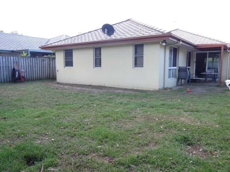 21 Seville Circuit, Burleigh Waters QLD 4220